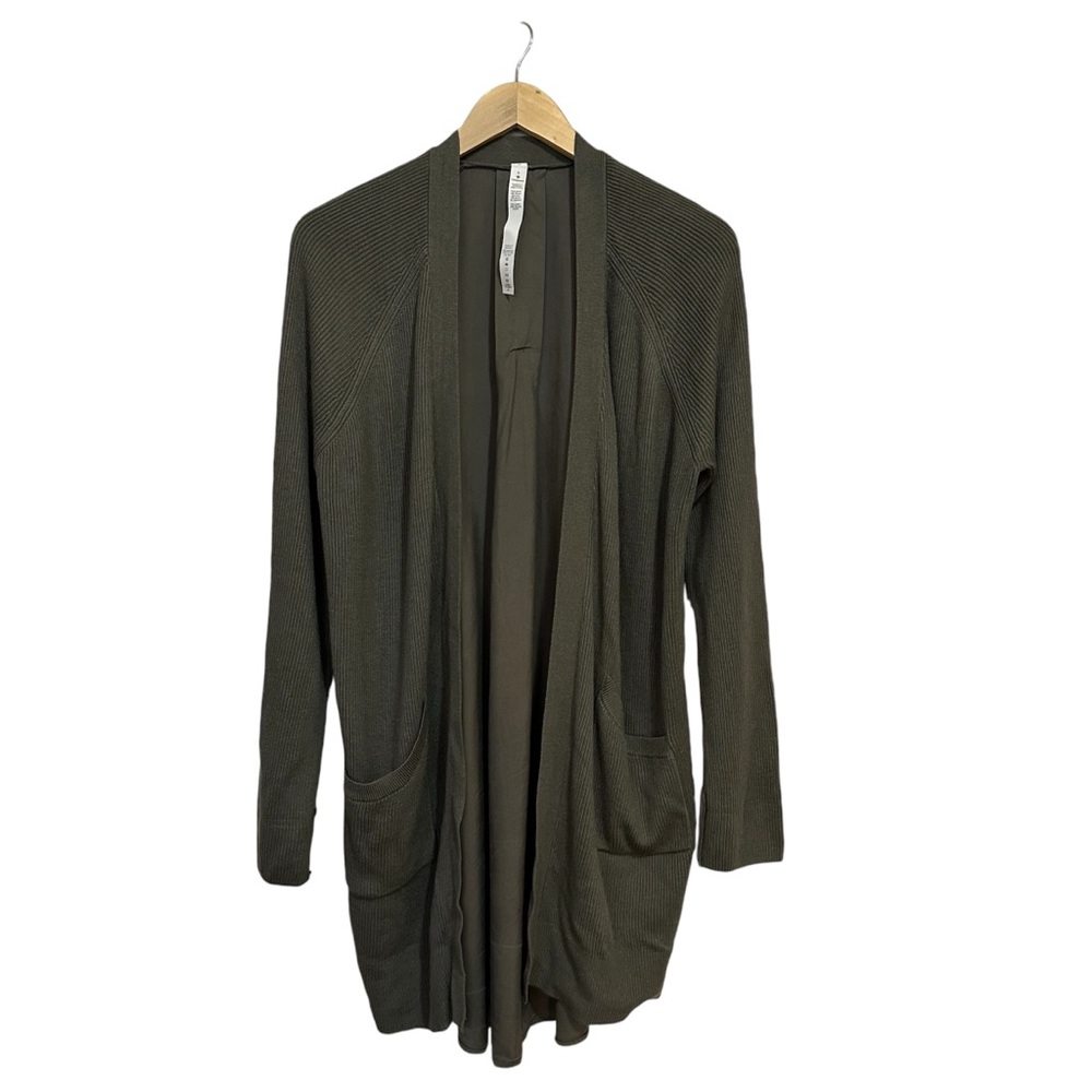 Lululemon Still at Ease Wrap, Size 8, Gray Sage